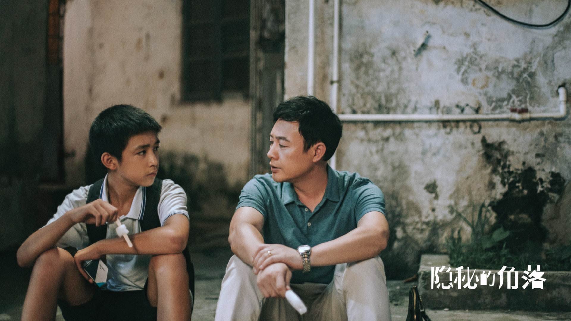 英超关键比赛,战术变化多端,亮点不断,英超各项赛事