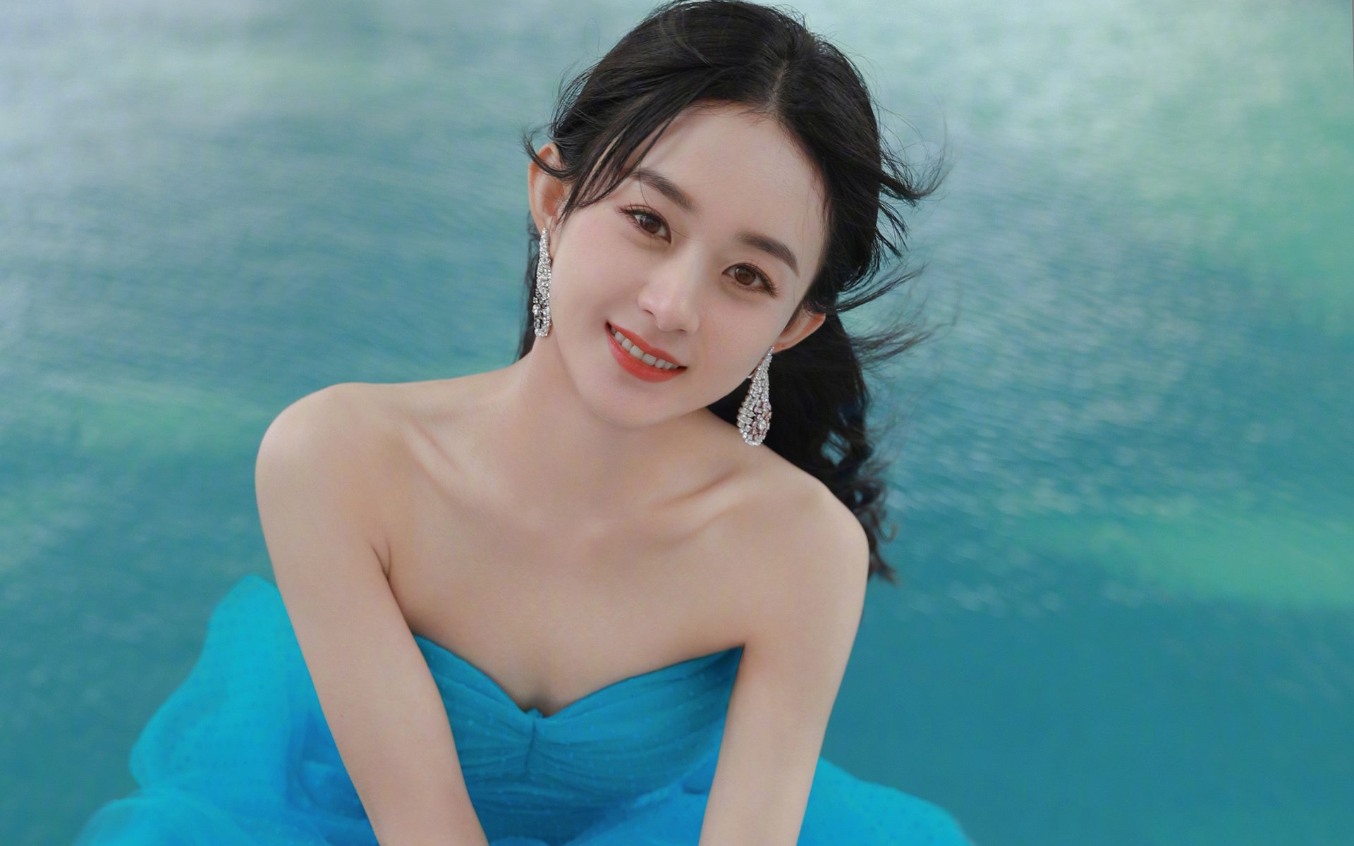 美国队在金杯赛中表现出色,晋级强劲